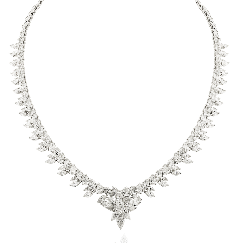 17,90 Ct. Diamond Design Necklace